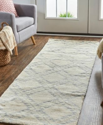 Abytha R6458 2'6" x 8' Runner Area Rug