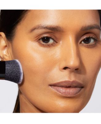 Retractable Angled Kabuki Brush