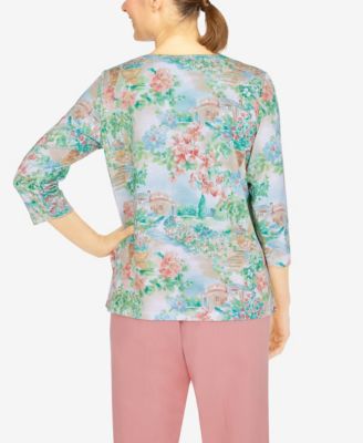 Petite Size Isle of Capri Garden Scenic Top