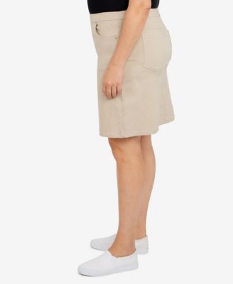 Plus Size Essentials Tech Stretch Pull On Skort with Elastic Wasitband