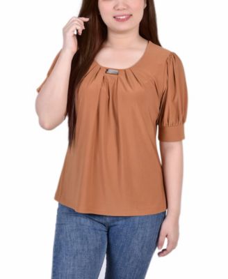 Women's Short Balloon Sleeve Top with Hardware