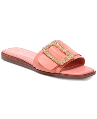 do sam edelman sandals run small