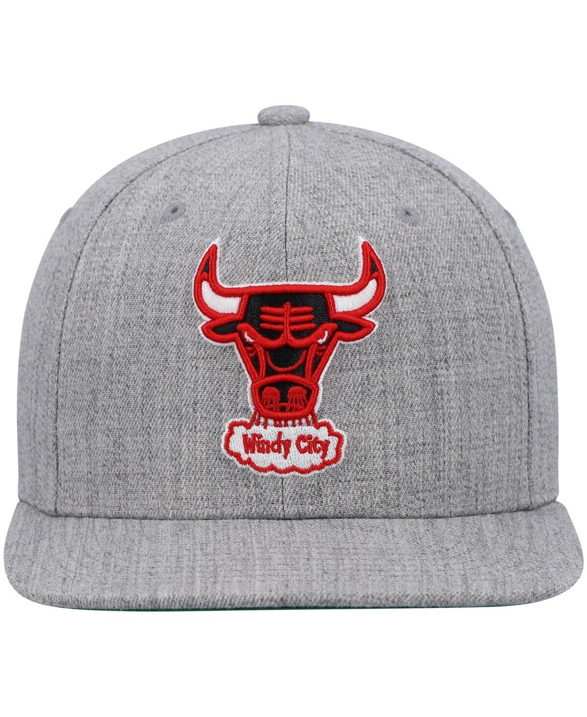 Shop Mitchell & Ness Men's  Heathered Gray Chicago Bulls Hardwood Classics Team 2.0 Snapback Hat