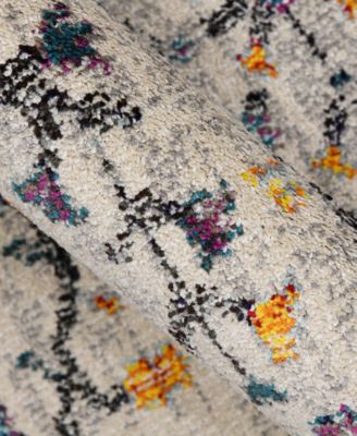 Montana Dyanne 5'3" x 7'6" Area Rug