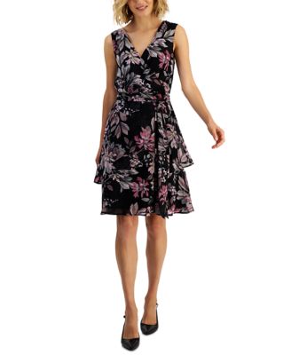 Connected - Women's Floral-Print Wrap Dress