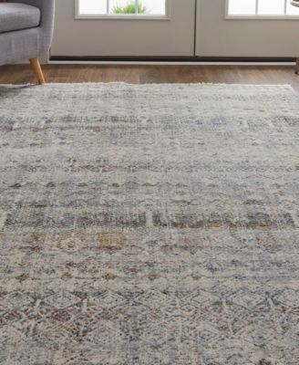 Kaia 39GLF 2' x 3' Area Rug
