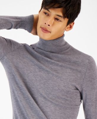 Slim-Fit Fine Gauge Turtleneck 