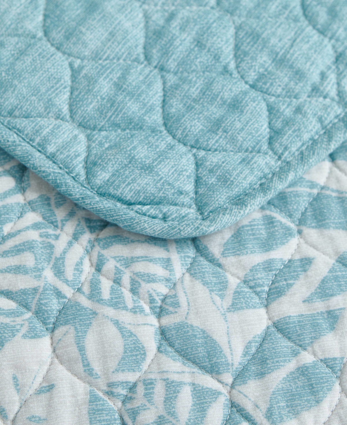 Tommy Bahama Home Laguna Beach Reversible 2 Piece Quilt Set, Twin