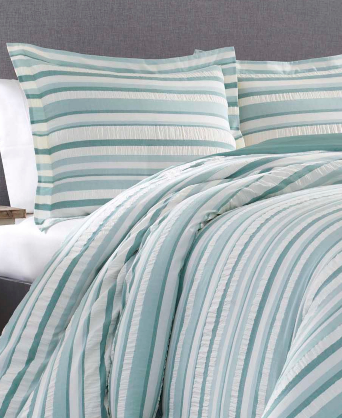 Closeout! Tommy Bahama Home Clearwater Cay 3 Piece Comforter Set