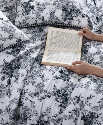 2 Piece Floral Vineyard Quilt Set, Twin