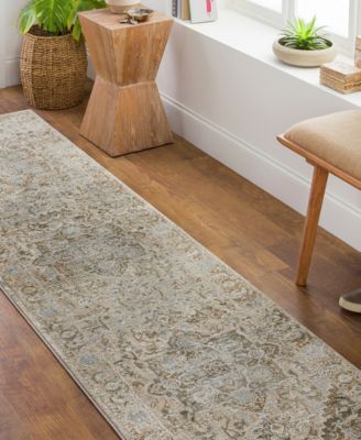 Brunswick BWK-2318 2'7" x 7'3" Runner Area Rug