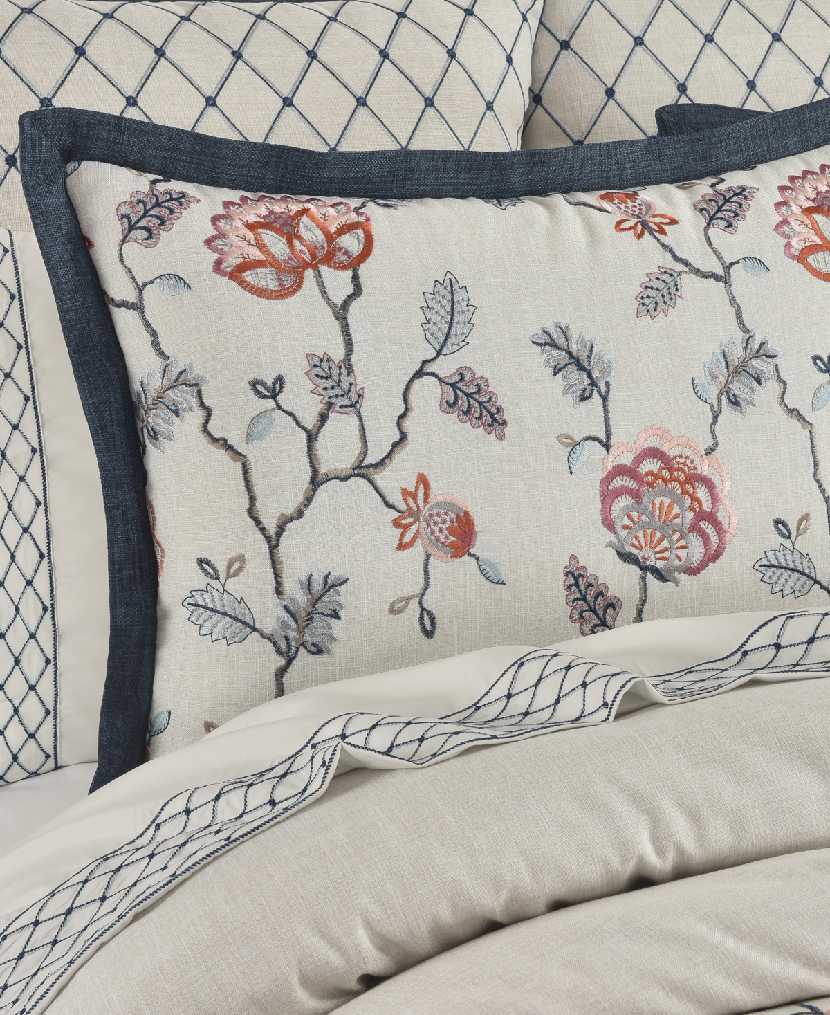 J Queen New York Parkview 4-pc. Comforter Set, King In Blue