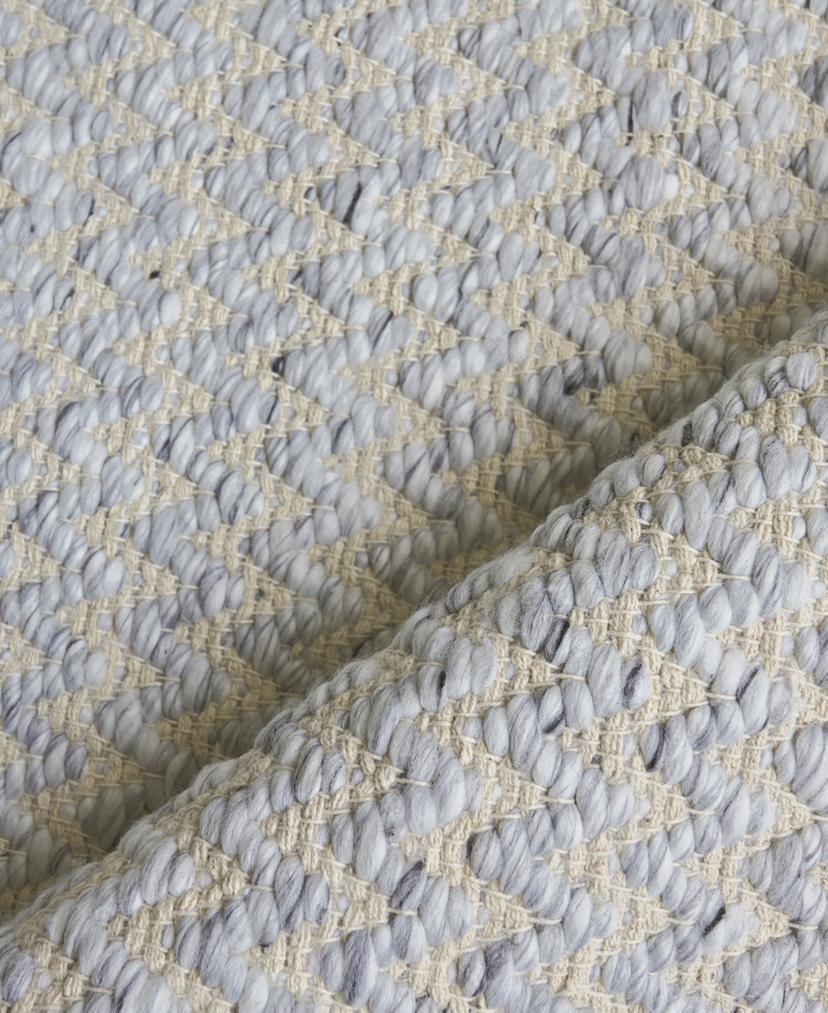 Exquisite Rugs Rialto ER3957 Area Rug - Silver-Tone