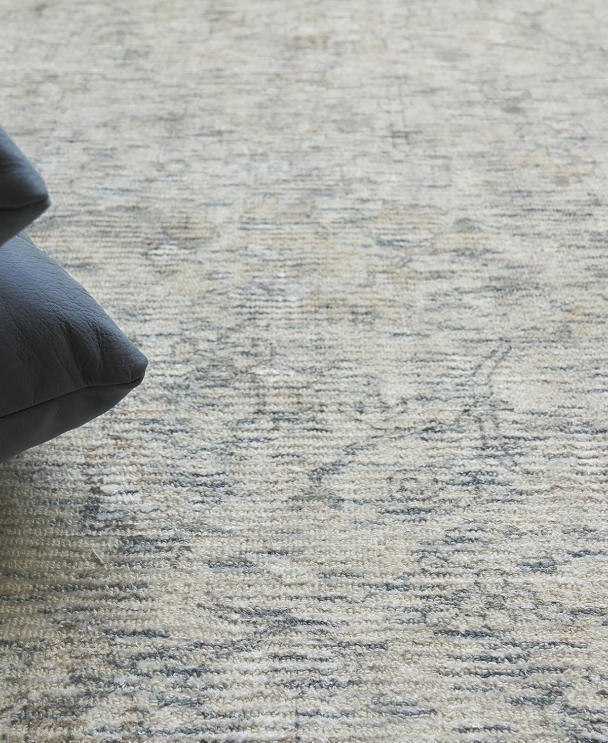 Exquisite Rugs Tuscany ER4105 8' x 10' Area Rug