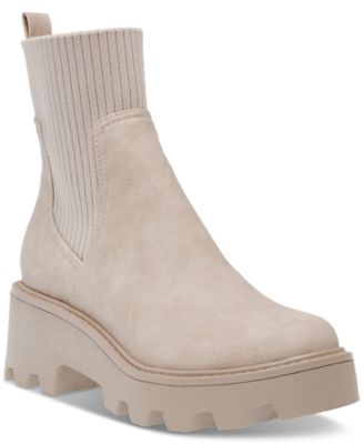 Women s Villa Chelsea Lug Sole Booties