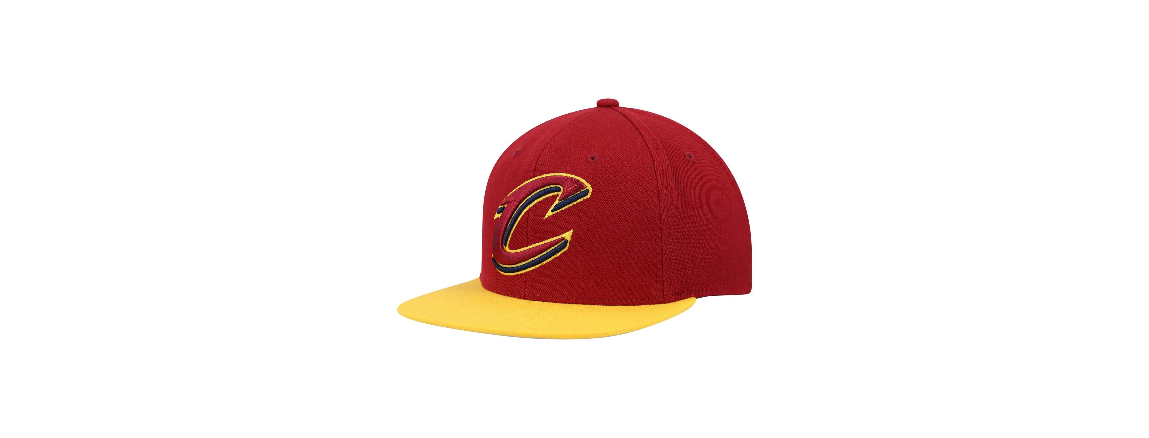 Men's Mitchell & Ness Wine, Gold Cleveland Cavaliers Team Two-Tone 2.0 Snapback Hat