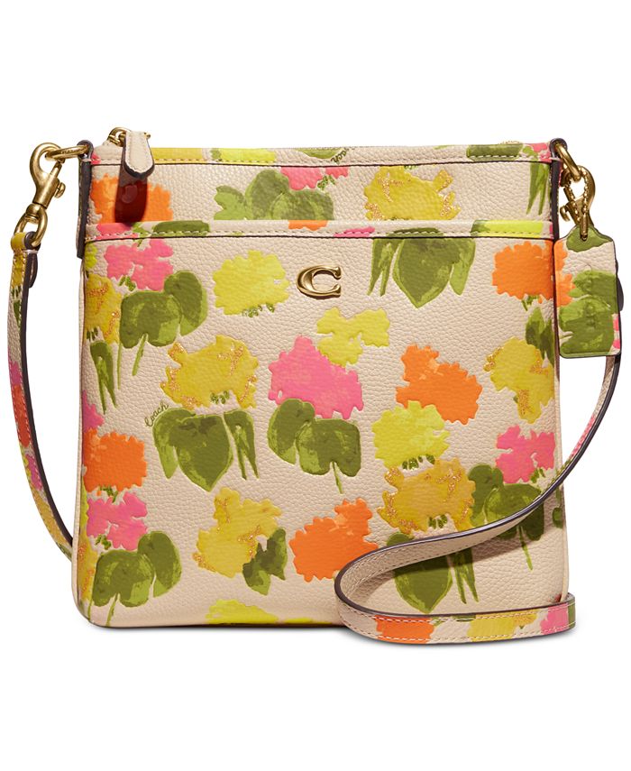 Fiori Printed T-Shirt Outfit  Crossbody bag outfit, Bags