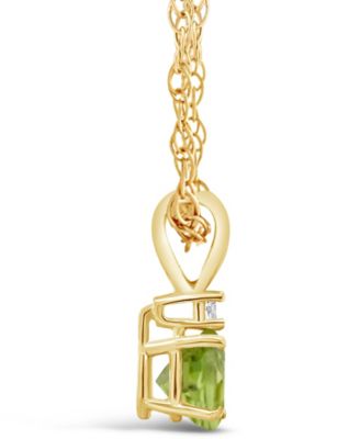  Peridot (1 ct.t.w)  and Diamond Accent Pendant Necklace 14K Yellow Gold