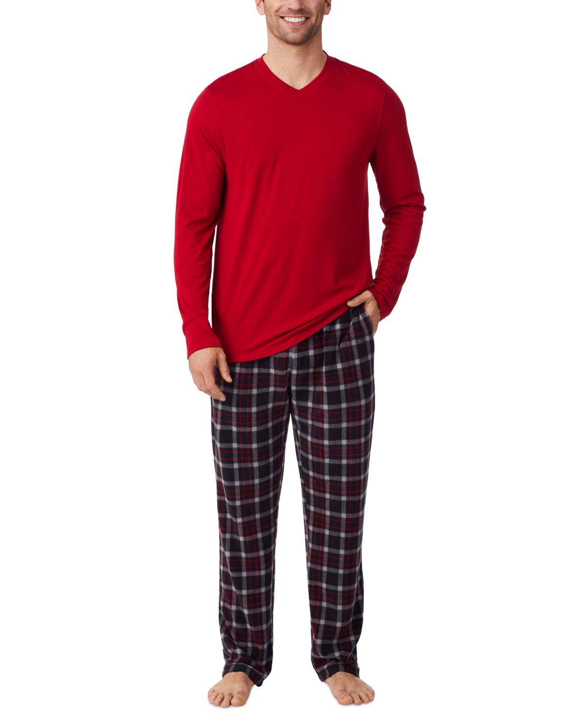 Cuddl Duds Men's Cabin 2-pc. Solid Long-sleeve V-neck T-shirt & Plaid Fleece Pajama Pants Set In Black,red Plaid