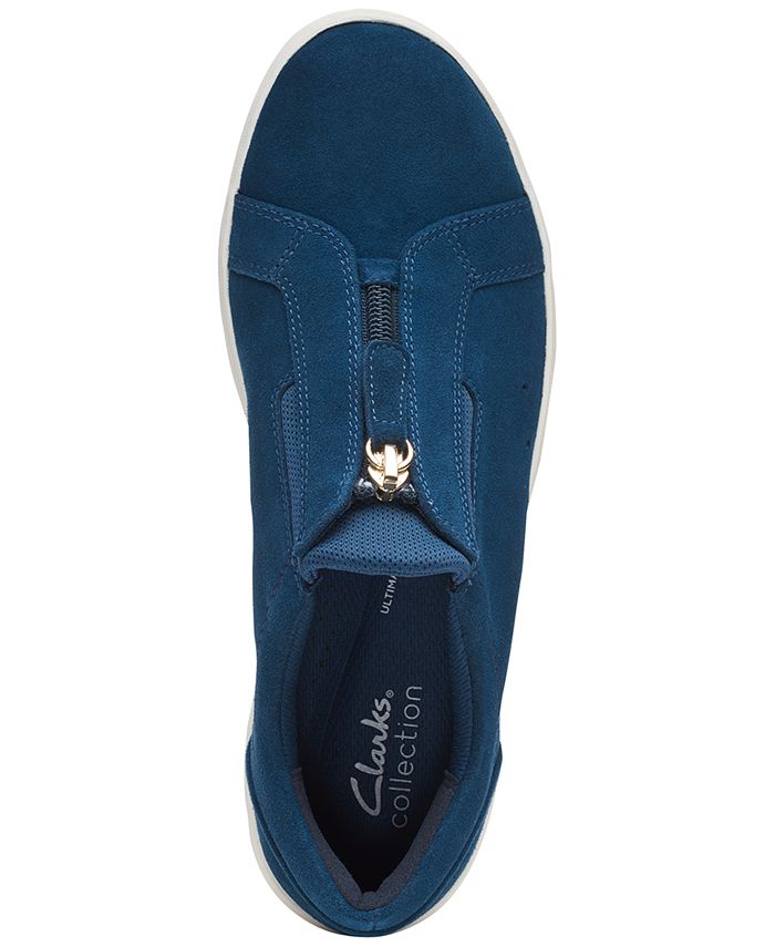 clarks layton pace platform sneakers