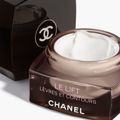 LE LIFT SOIN L&Egrave;VRES ET CONTOURS Smoothing and Firming Lip and Contour Care