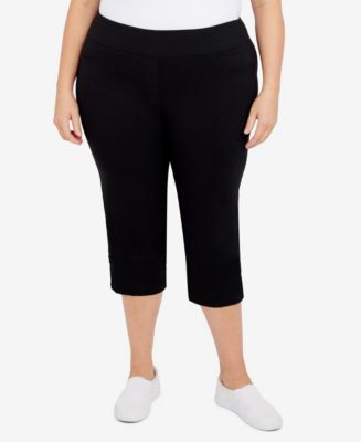 HEARTS OF PALM Plus Size Essentials Solid Pull-On Capri Pants with ...