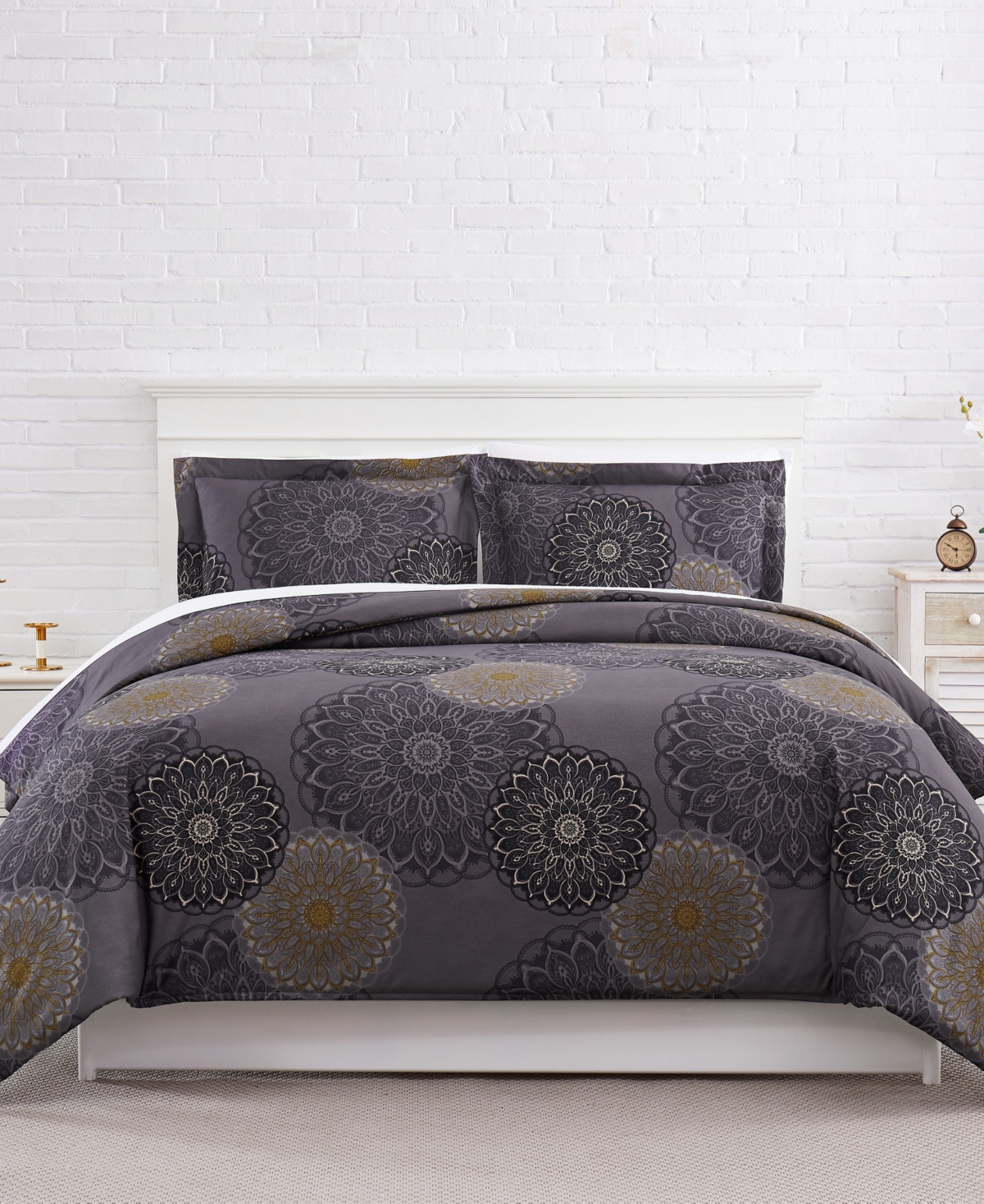 Southshore Fine Linens Midnight Floral 3-Pc. Comforter Set