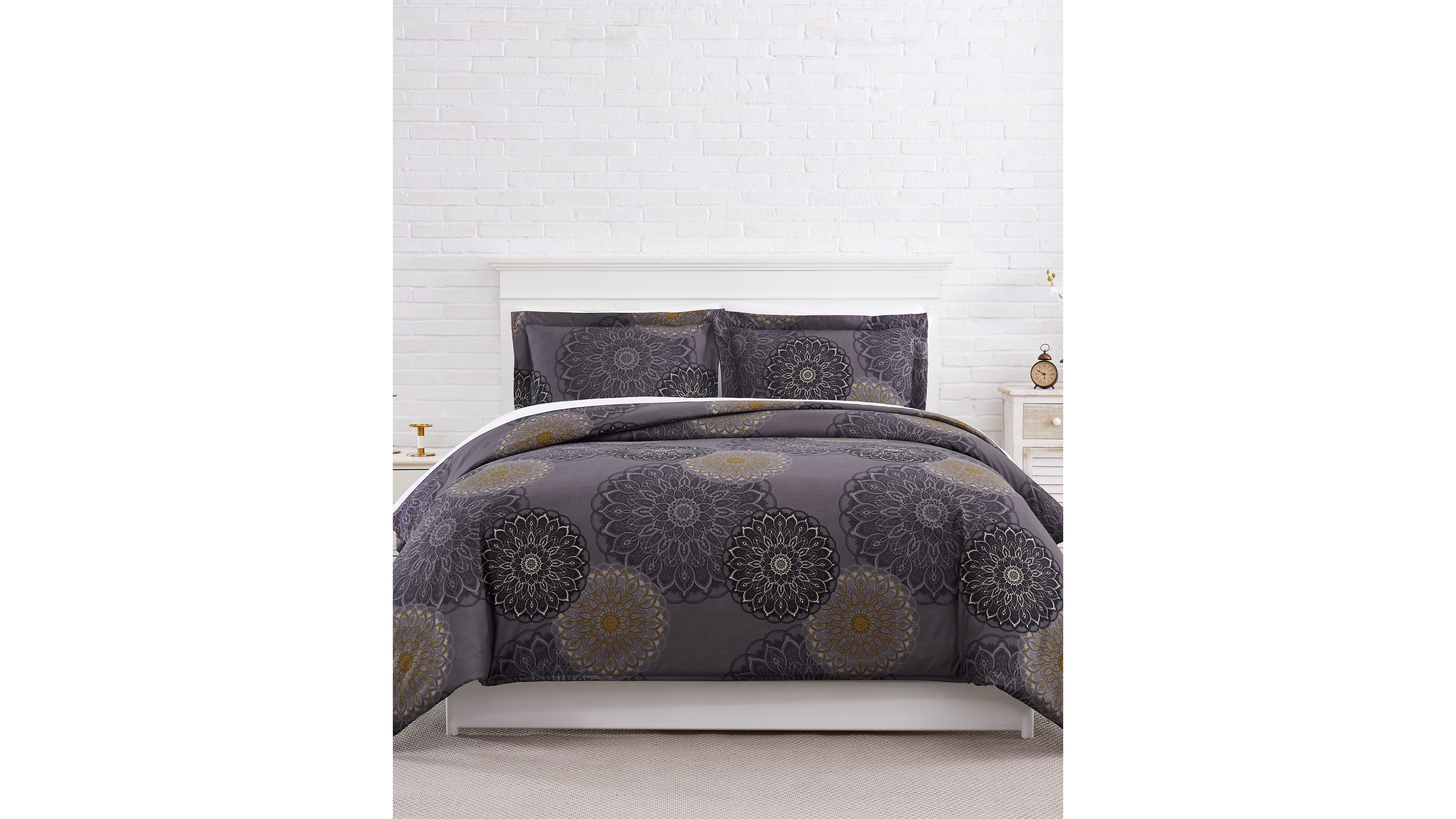 Southshore Fine Linens Midnight Floral 3-Pc. Comforter Set, Full/Queen