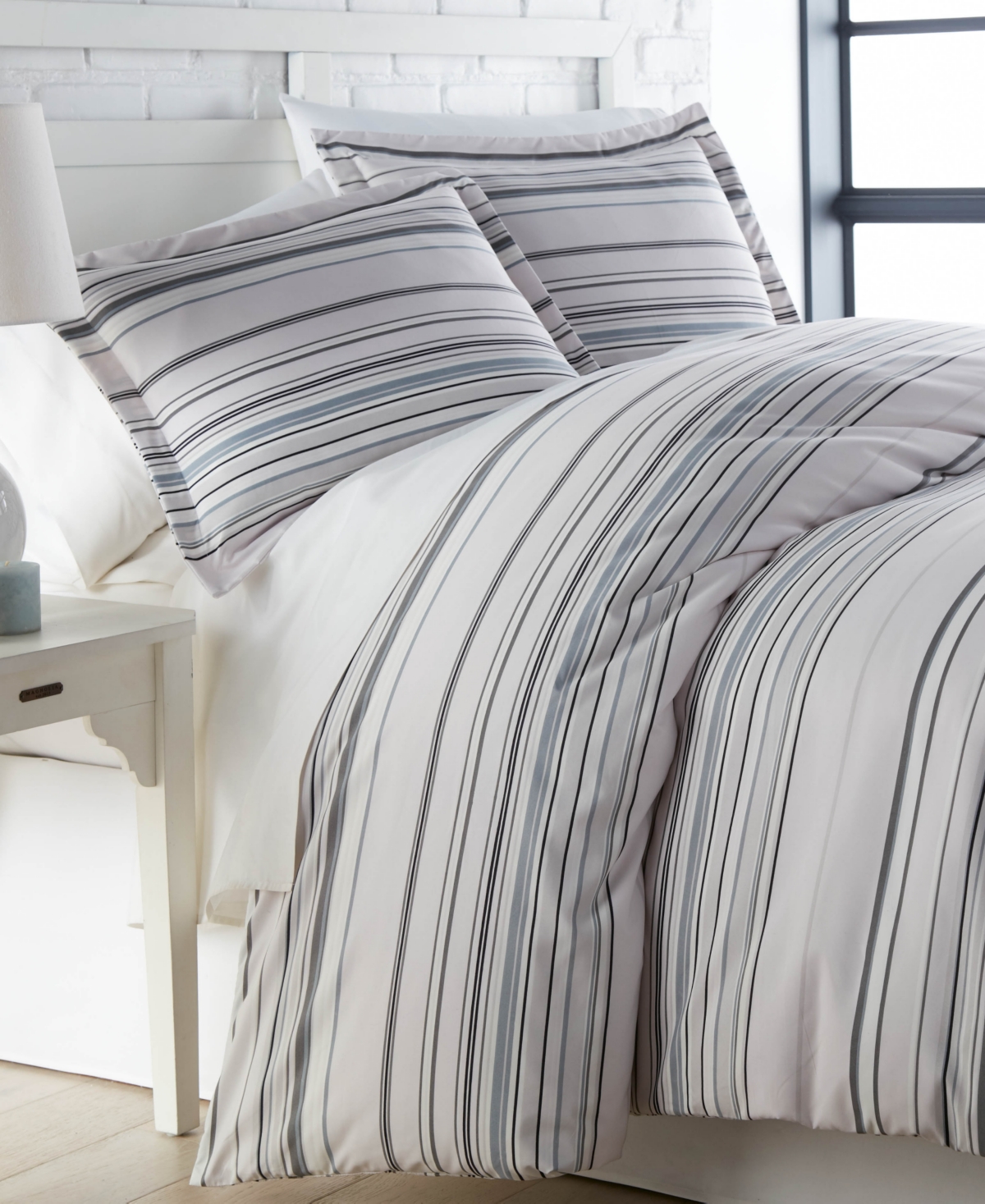 Southshore Fine Linens Stripe 3 Piece Comforter And Sham Set, King In Gray