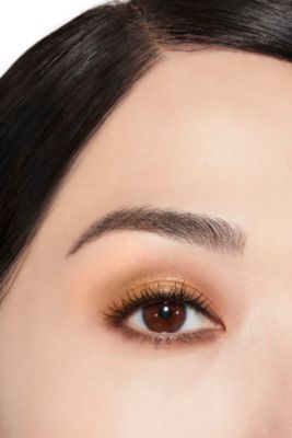 CHANEL Limited-Edition Multi-Effect Quadra Eyeshadow