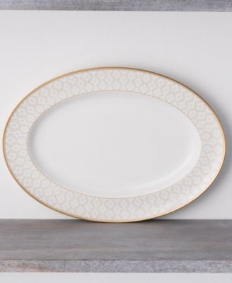 Noble Pearl Oval Platter, 16"