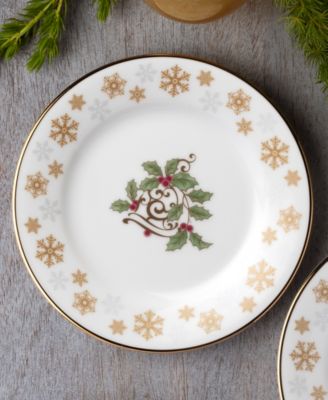Holly & Berry Gold Set of 4 Holiday Assorted Appetizer Plates, 6.25"