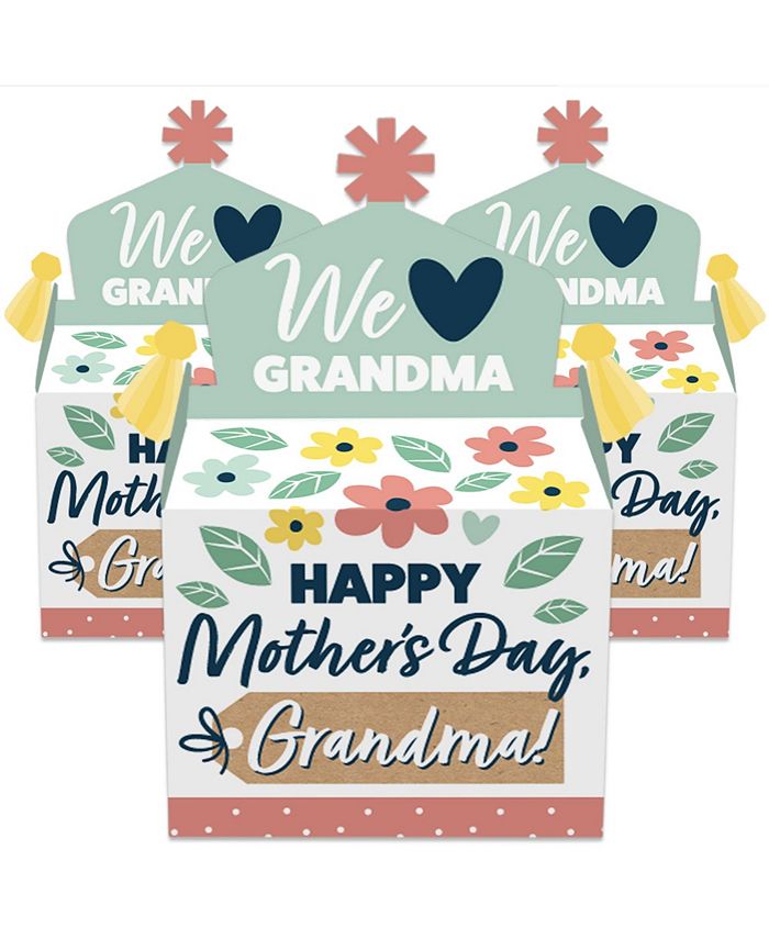 Big Dot of Happiness Grandma, Happy Mother's Day Treat Box Party Favors We Love Grandmother