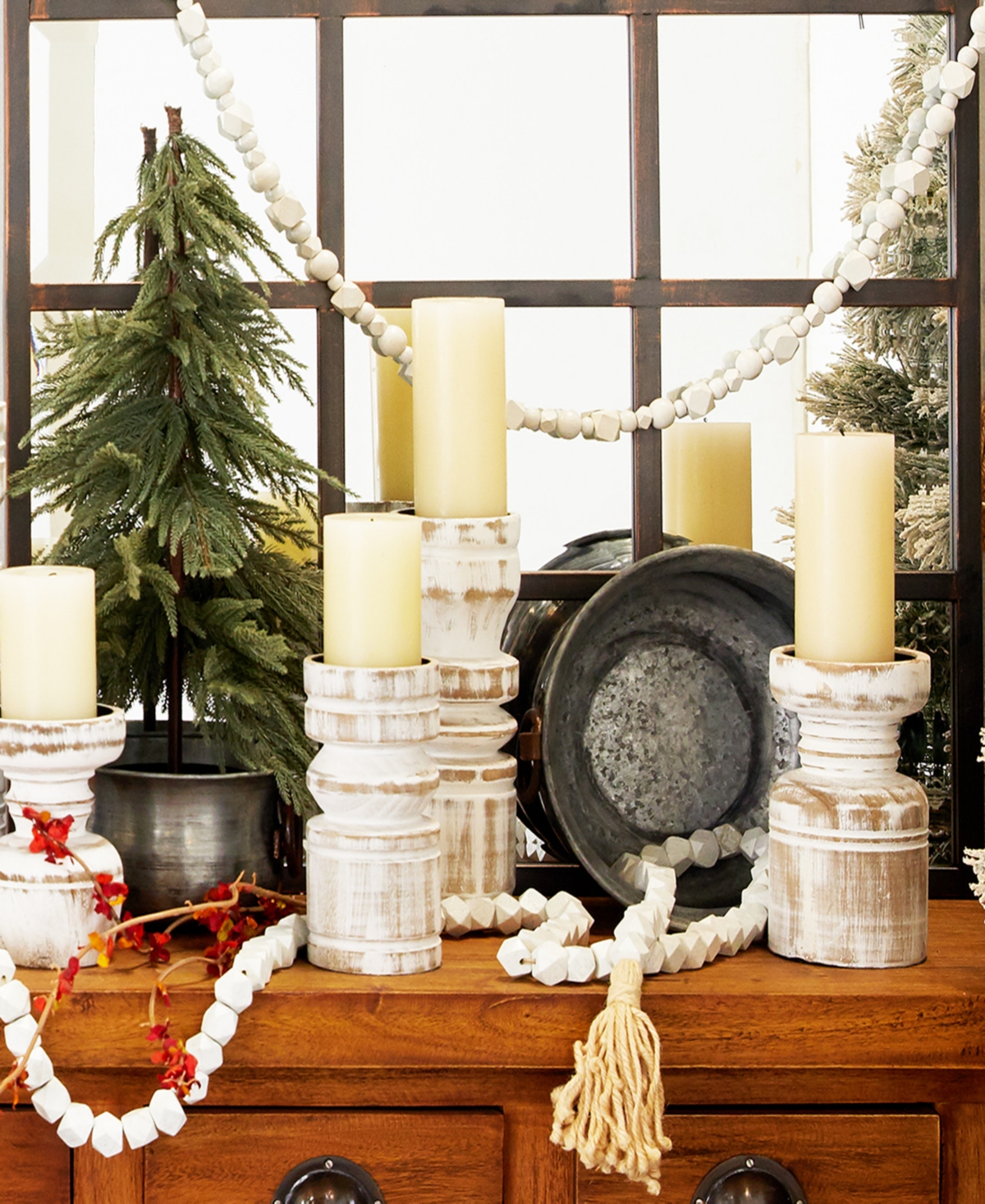 Rosemary Lane Handmade Beaded Geometric Garland with Tassel