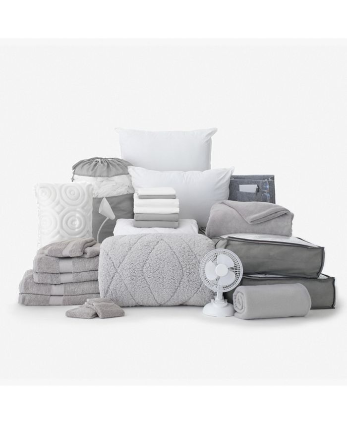 DAWN Basics Bed Pillows, 4-Pack