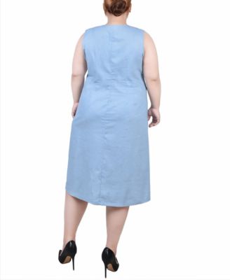 Plus Size Sleeveless Chambray Dress with Hardware