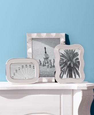 South Street Scallop Frame, 8" x 10"