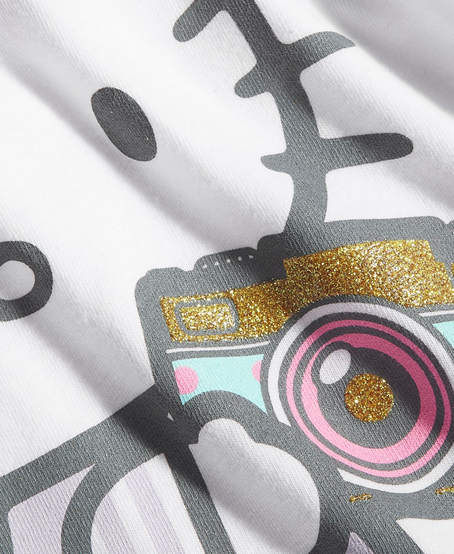Girls' 4-6X Hello Kitty Camera Short-Sleeve T-Shirt
