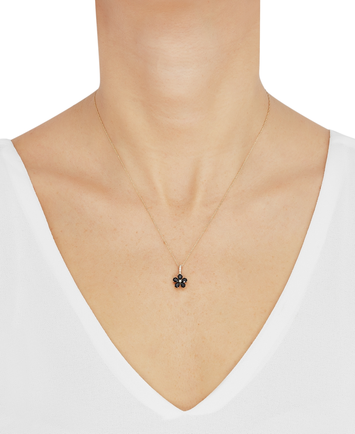 & Diamond Accent Flower 18