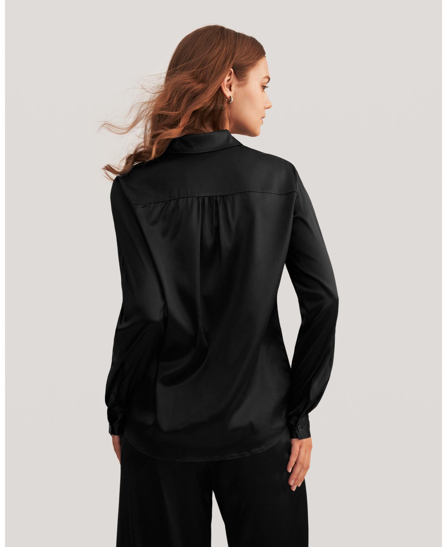 Женская блузка LILYSILK Long Sleeves Collared Silk, цвет: Чёрный — фото 2