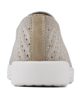 Women's Courage Slip On Sneakers