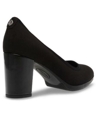 Women's Castana Round Toe Block Heel Pumps