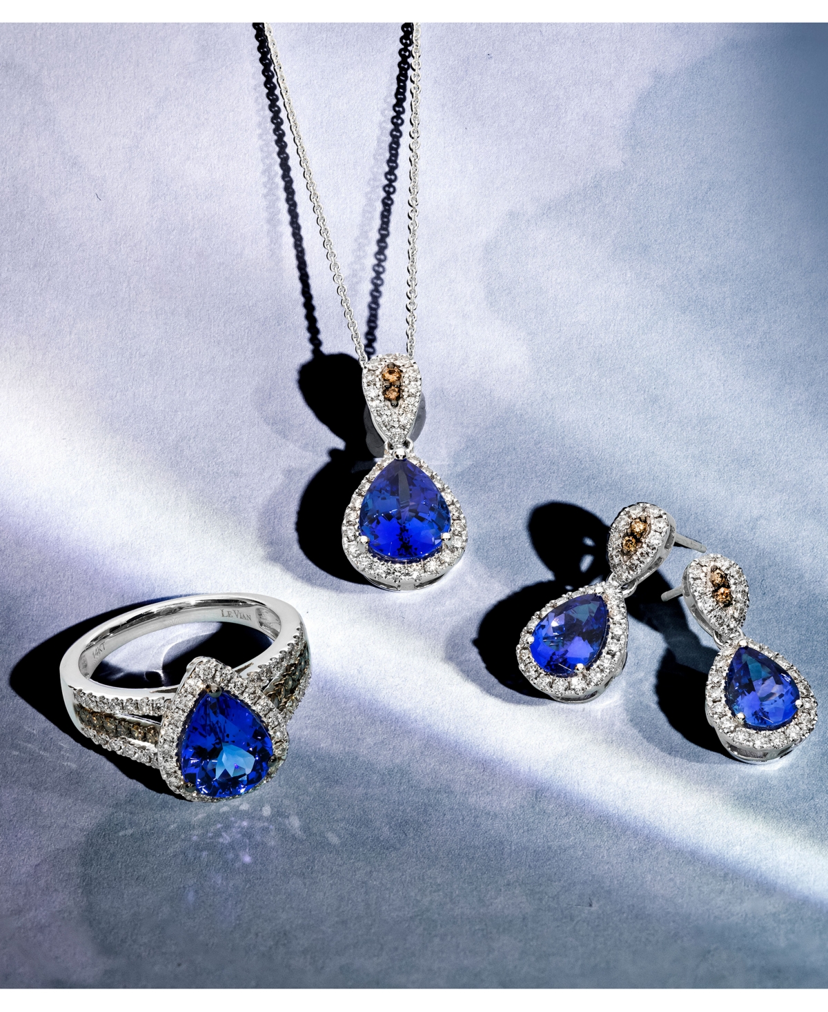 Le Vian(2 ct. t.w.) & Diamond (3/8 ct. t.w.) Pendant Necklace in 14k White Gold - Blueberry Tanzanite