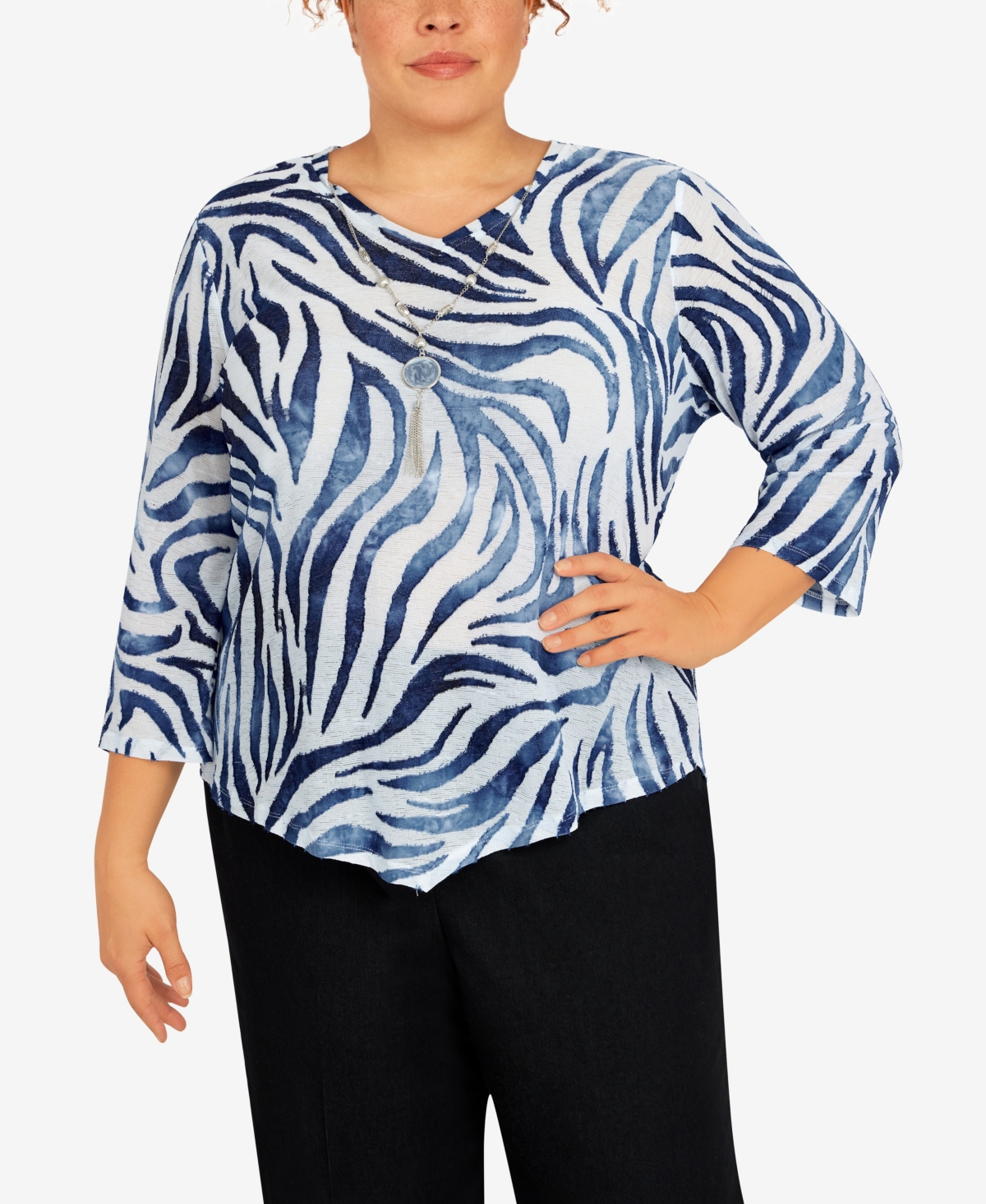 Alfred Dunner Plus Size Bright Idea Asymmetric Hem Burnout Tiger Print V-neck Top In Navy