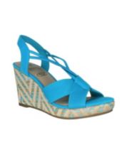 Macys clearance taos shoes