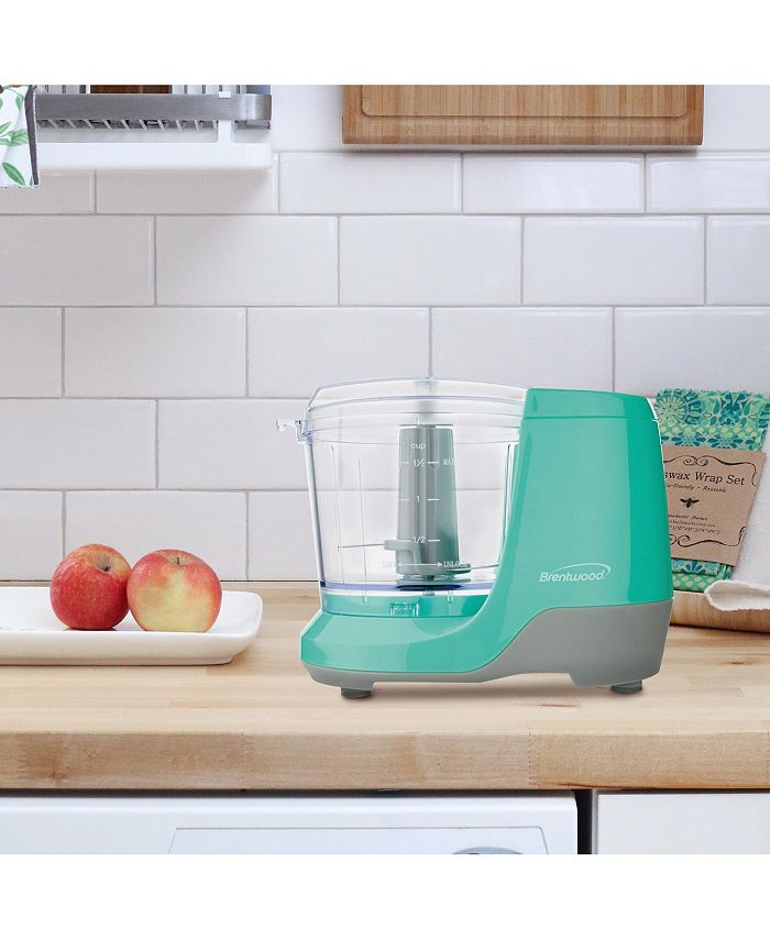 Brentwood Appliances Brentwood 1.5 Cup Mini Push Button Food Chopper in