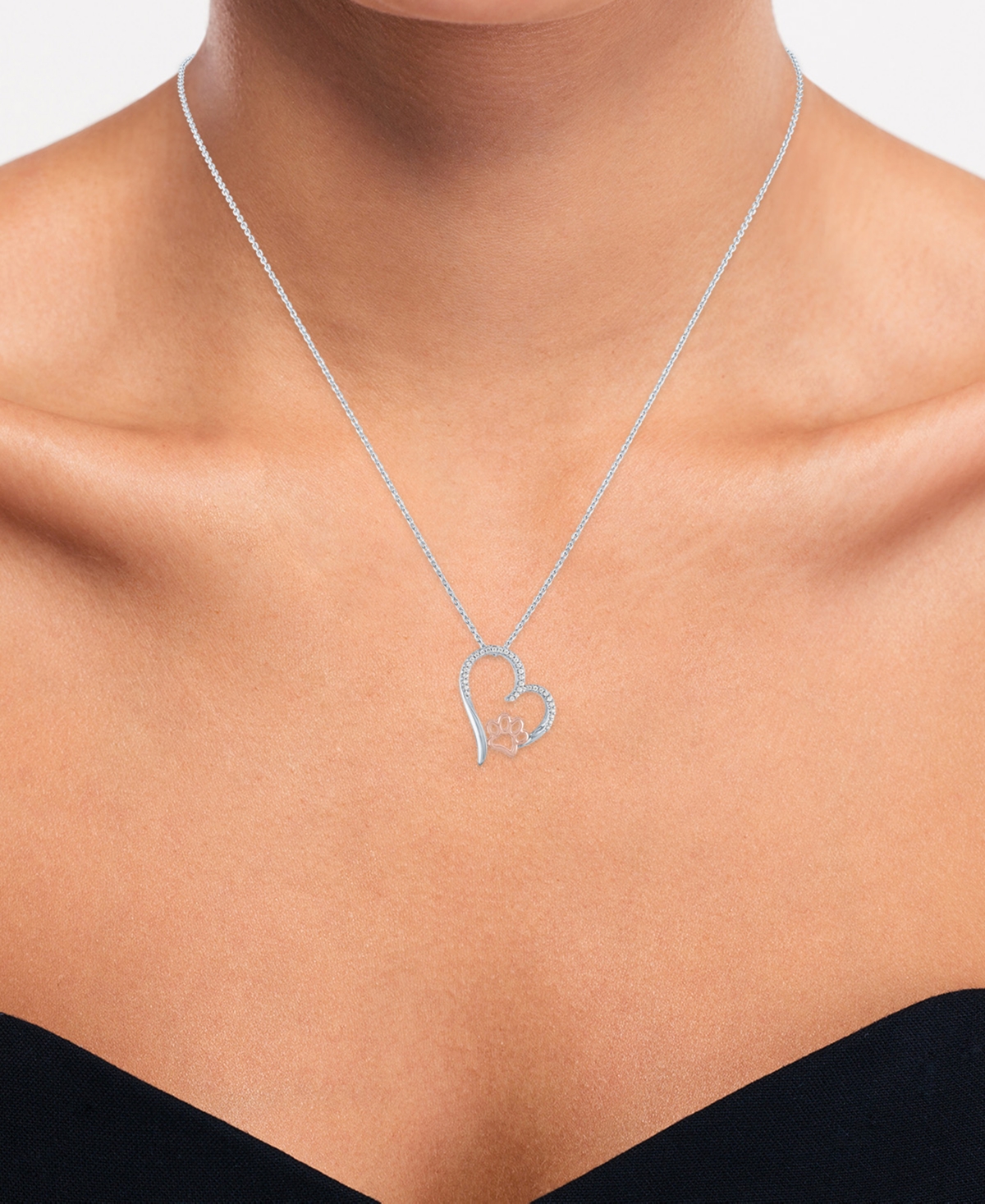 Diamond Heart & Paw Pendant Necklace (1/10 ct. t.w.) & 14k Rose Gold-Plate, 16
