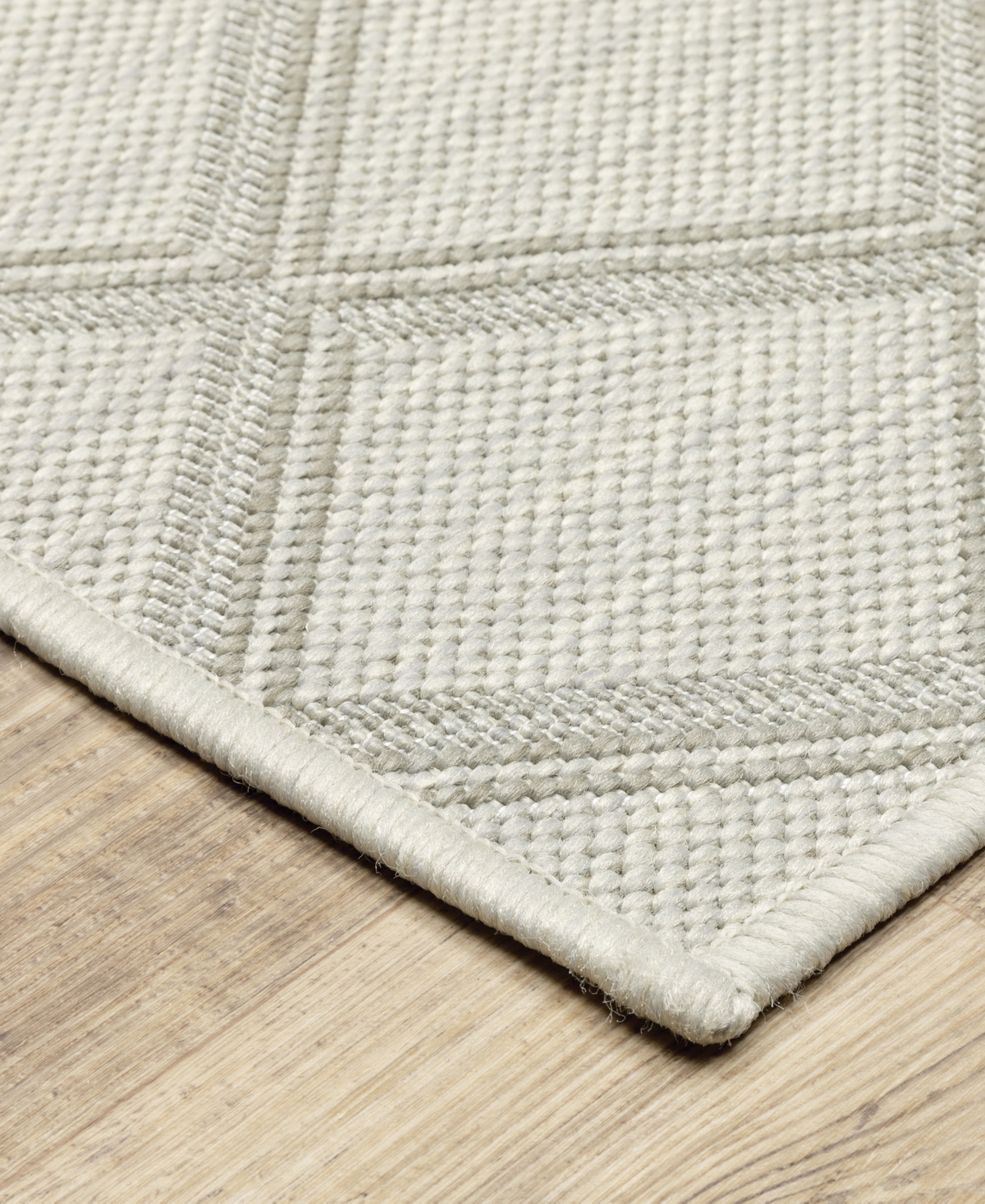 Jhb Design Genoa Outdoor 5098GNA Area Rug