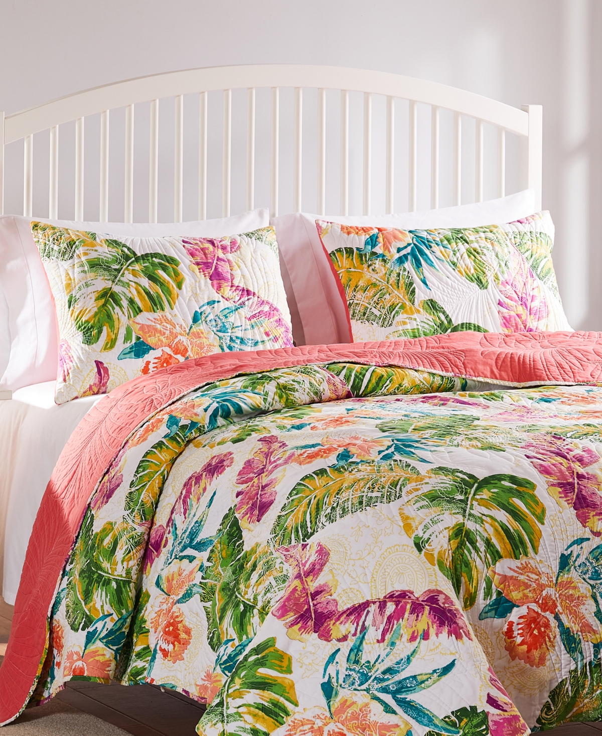 Greenland Home Fashions Tropics Coastal Palm Sham