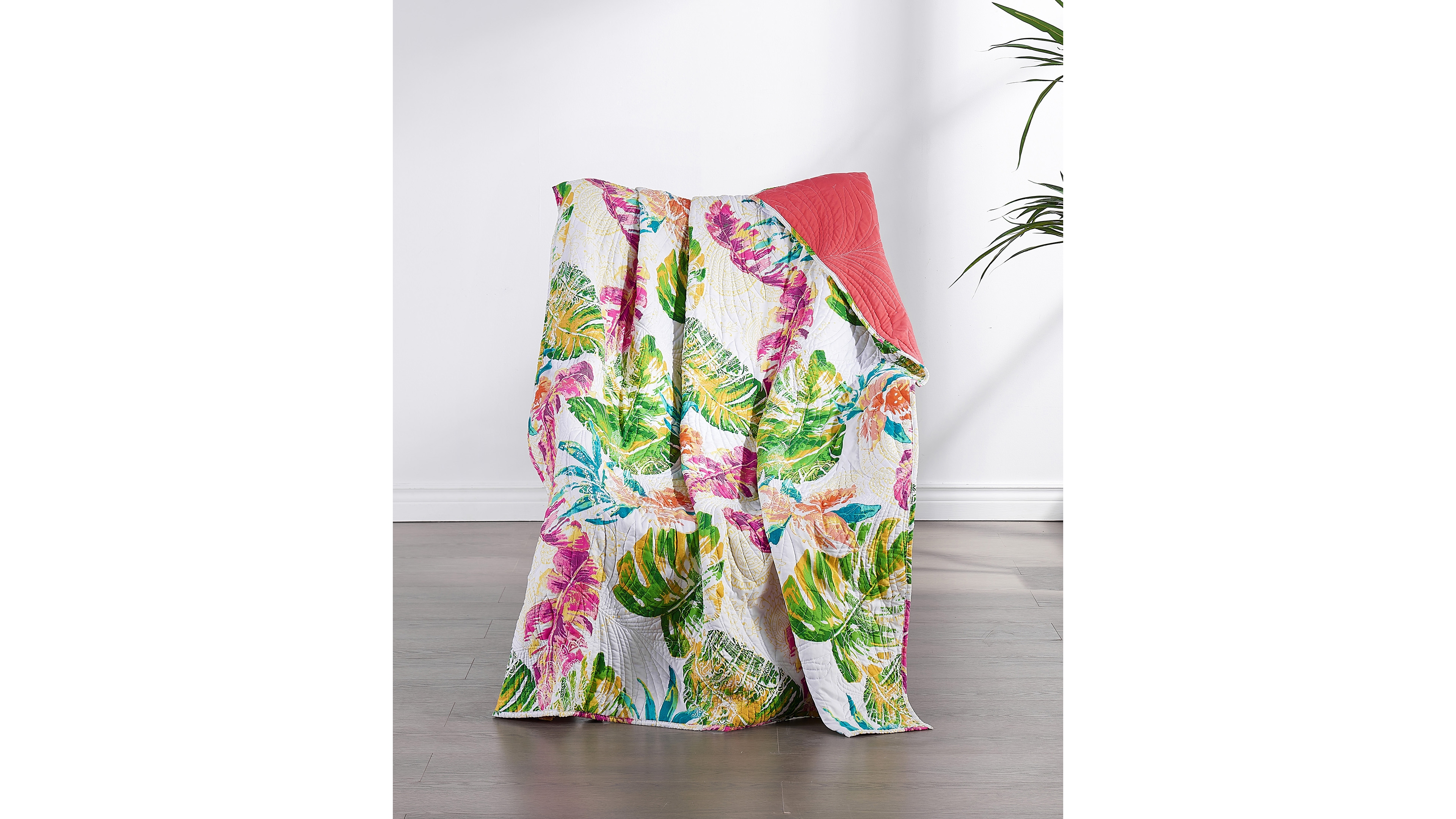 Greenland Home Fashions Tropics Coastal Palm Throw, 50" x 60"